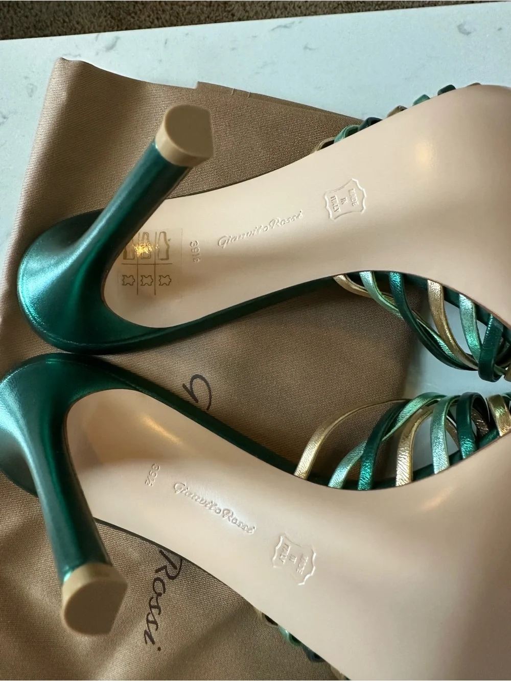 NWT Gianvito Rossi Green/Gold Leather Sandal EU39.5 - Full Inclusion - Picture 7 of 11